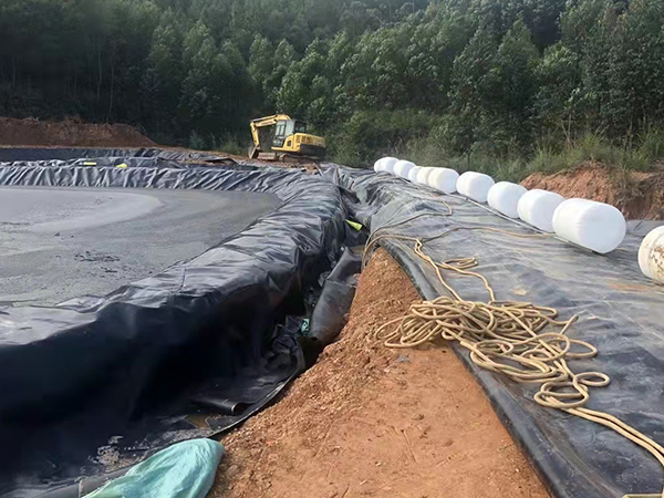 了解hdpe土工膜的施工方案有哪些？