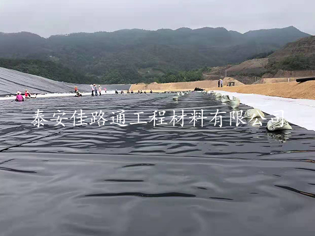 有哪些方法可處理防滲土工膜的施工節(jié)點？