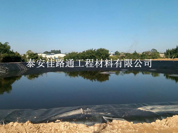 關(guān)于垃圾填埋場防滲膜有哪些施工要求？